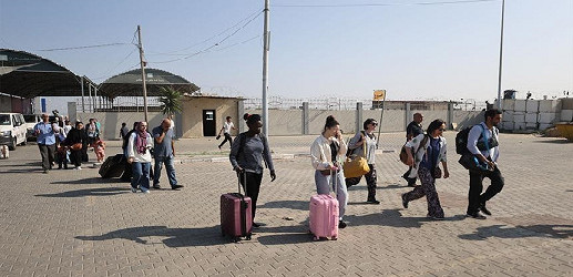 المغرب يجلي 289 مواطنا من قطاع غزة المغرب يجلي 289 مواطنا من قطاع غزة