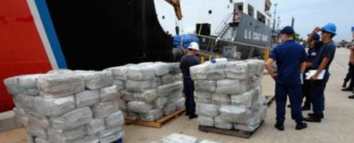 بلجيكا.. محاكمة مهاجر مغربي استغل منصبه في ميناء أنتويرب لتهريب المخدرات بلجيكا.. محاكمة مهاجر مغربي استغل منصبه في ميناء أنتويرب لتهريب المخدرات