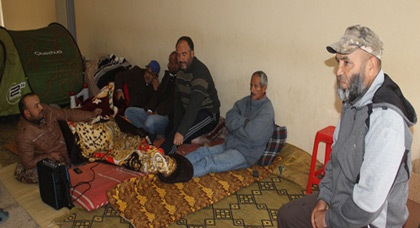 بلدية زايو توقف عملها بسبب "تشويش" المعتصمين وتهديد بالإضراب عن الطعام بعد شهر من الإعتصام