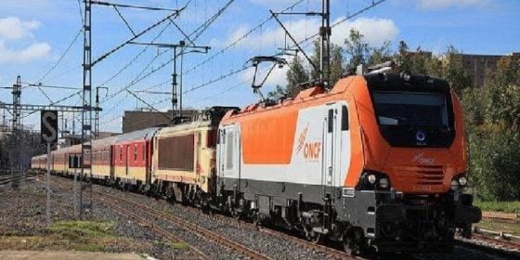 مطالب برلمانية بربط الناظور بقطارات مخصصة لنقل البضائع