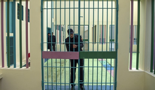 ايداع أصحاب صفحات إلكترونية للتشهير والابتزاز بالسجن المحلي لسلوان ايداع أصحاب صفحات إلكترونية للتشهير والابتزاز بالسجن المحلي لسلوان