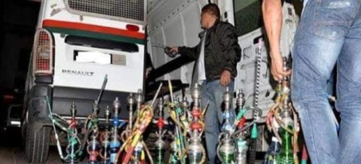 اعتقال صاحب مقهى ل "الشيشة" بالناظور وإيداع مسيرها السجن اعتقال صاحب مقهى ل "الشيشة" بالناظور وإيداع مسيرها السجن