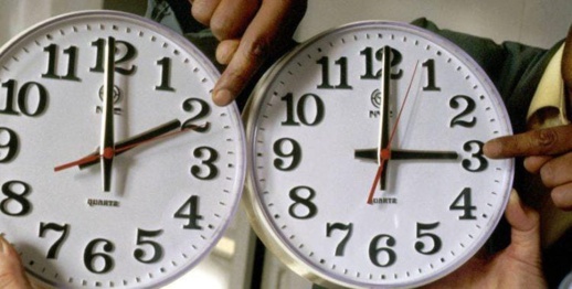 هذا تاريخ العودة إلى الساعة الرسمية بالمملكة