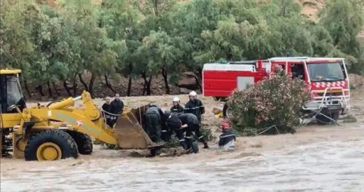 يعتقد أنه ألقى بنفسه في مجرى مائي.. فيضانات الحسيمة تخلف قتيلا يعتقد أنه ألقى بنفسه في مجرى مائي.. فيضانات الحسيمة تخلف قتيلا