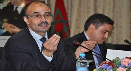 عامل الناظور يقرر توقيع إتفاقية تزويد ساكنة "تسدرارت" بزايو بالماء والكهرباء بعد إعتصام مطول عامل الناظور يقرر توقيع إتفاقية تزويد ساكنة "تسدرارت" بزايو بالماء والكهرباء بعد إعتصام مطول