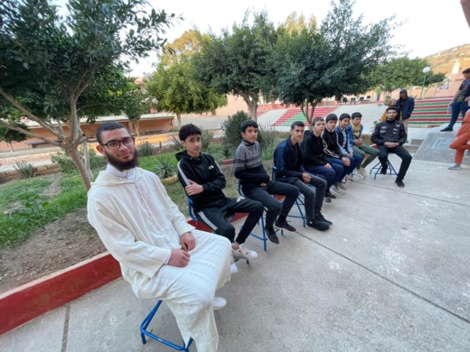 تلاميذ ثانوية تروكوت يقدمون النسخة الثانية من برنامج سواعد الإخاء تلاميذ ثانوية تروكوت يقدمون النسخة الثانية من برنامج سواعد الإخاء