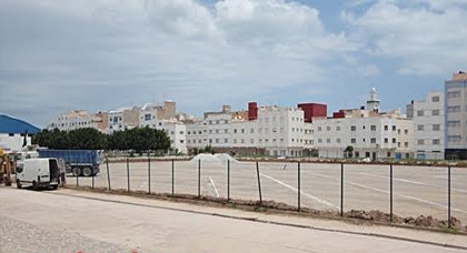 الأشغال بملعب الشبيبة والرياضة بالناظور تصل مرحلة وضع الخطوط لإحداث الممرات المائية الأشغال بملعب الشبيبة والرياضة بالناظور تصل مرحلة وضع الخطوط لإحداث الممرات المائية