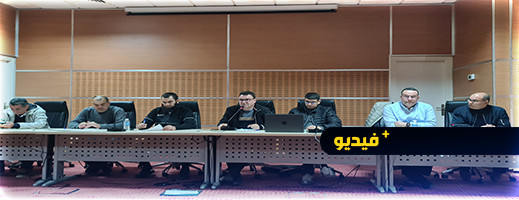 شباب الريف الحسيمي.. تأجيل الجمع العام وإنذار بعقاب المتواطئين في بيع مباريات الفريق شباب الريف الحسيمي.. تأجيل الجمع العام وإنذار بعقاب المتواطئين في بيع مباريات الفريق