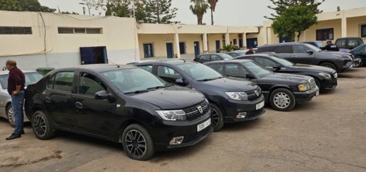 قاضي التحقيق يودع أفراد "شبكة تزوير السيارات" سجن سلوان قاضي التحقيق يودع أفراد "شبكة تزوير السيارات" سجن سلوان