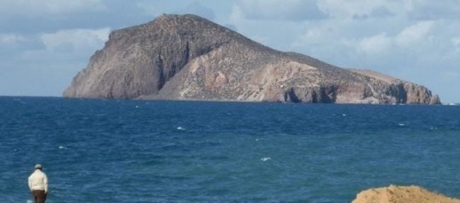 الجيش الإسباني يحضر لبناء محطة للطاقة الكهروضوئية بالجزر الجعفرية الجيش الإسباني يحضر لبناء محطة للطاقة الكهروضوئية بالجزر الجعفرية