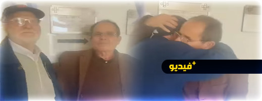 هكذا تم الصلح بين سائق الطاكسي بطنجة وزبونته هكذا تم الصلح بين سائق الطاكسي بطنجة وزبونته
