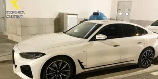 توقيف شخص من الناظور متورط في تھريب سيارات مزورة من إسبانيا توقيف شخص من الناظور متورط في تھريب سيارات مزورة من إسبانيا