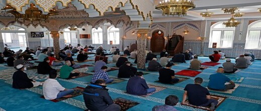 فرانكفورت الألمانية تتحول إلى الإسلام بسبب الجالية فرانكفورت الألمانية تتحول إلى الإسلام بسبب الجالية