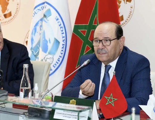 الدكتور عبدالله بوصوف: قميص بركان وحدود  الدكتور عبدالله بوصوف: قميص بركان وحدود