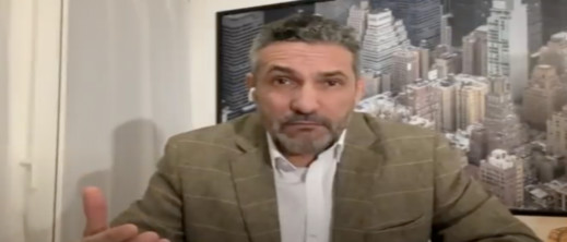 اعتقال الجزائري بن سديرة في فرنسا.. اشتهر بتهجمه على المغرب اعتقال الجزائري بن سديرة في فرنسا.. اشتهر بتهجمه على المغرب
