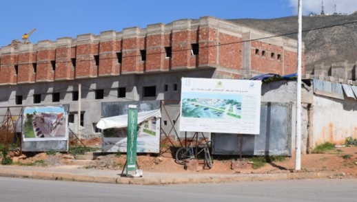 تأخر أشغال المركزين الإقليميين الإستشفائي والأنكولوجي بالناظور يسائل آيت الطالب تأخر أشغال المركزين الإقليميين الإستشفائي والأنكولوجي بالناظور يسائل آيت الطالب