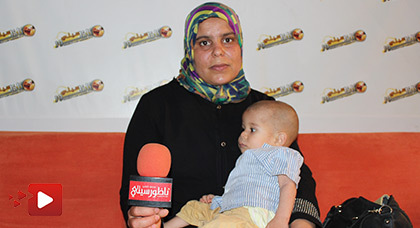 أسرة طفل يعاني من ثقبين في قلبه توجّه نداء إنسانيا إلى ذوي القلوب الرحيمة لإنقاذ فلذة كبدها أسرة طفل يعاني من ثقبين في قلبه توجّه نداء إنسانيا إلى ذوي القلوب الرحيمة لإنقاذ فلذة كبدها