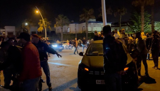 بالصور.. اعتقال خمسة أشخاص بتهمة تنظيم الهجرة غير الشرعية والعثور على زوارق وسيارات وأموال بالصور.. اعتقال خمسة أشخاص بتهمة تنظيم الهجرة غير الشرعية والعثور على زوارق وسيارات وأموال