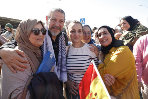 صور.. المئات بمليلية المحتة يستقبلون أبرشان بعد عودته من السجن مرتديا وشاح فلسطين