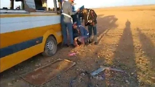 إصابة أكثر من 30 تلميذاً في حادث انقلاب حافلة مدرسية إصابة أكثر من 30 تلميذاً في حادث انقلاب حافلة مدرسية