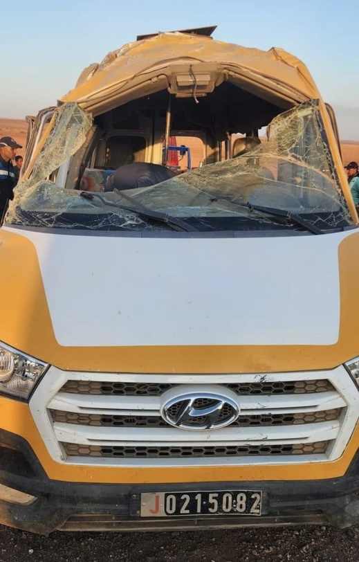 إصابة أكثر من 30 تلميذاً في حادث انقلاب حافلة مدرسية إصابة أكثر من 30 تلميذاً في حادث انقلاب حافلة مدرسية