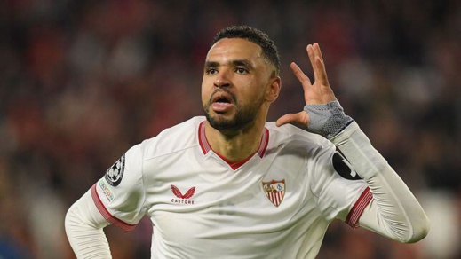 بعد شجاره مع المدرب.. إشبيلية يزف خبرا سارا للنصيري بعد شجاره مع المدرب.. إشبيلية يزف خبرا سارا للنصيري