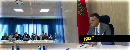 عامل الناظور يعقد لقاءين تواصليين مع عدد من المسؤولين وممثلي جماعتين عامل الناظور يعقد لقاءين تواصليين مع عدد من المسؤولين وممثلي جماعتين