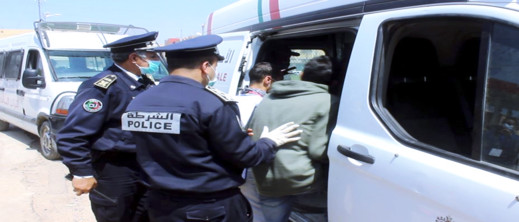 إيقاف خمسيني بتهمة هتك عرض طفلة في الناظور.. وهذا ما قضت به المحكمة إيقاف خمسيني بتهمة هتك عرض طفلة في الناظور.. وهذا ما قضت به المحكمة