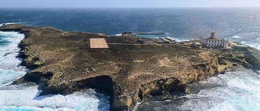 أبحروا من الريف.. وصول 14 مهاجرا سريا إلى جزيرة البوران الخاضعة للسيادة الإسبانية أبحروا من الريف.. وصول 14 مهاجرا سريا إلى جزيرة البوران الخاضعة للسيادة الإسبانية