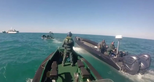 مطاردة قارب محمل بـ"الحشيش" تنتهي بوفاة مغربي في السواحل الاسبانية مطاردة قارب محمل بـ"الحشيش" تنتهي بوفاة مغربي في السواحل الاسبانية