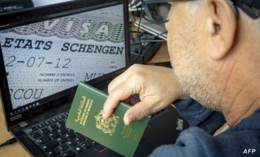 المغاربة يتصدرون قائمة المواطنين الذين رفضت إسبانيا طلبات تأشيراتهم المغاربة يتصدرون قائمة المواطنين الذين رفضت إسبانيا طلبات تأشيراتهم