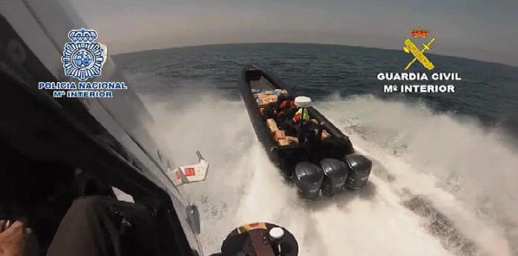 إسبانيا تلجأ للمغرب للقبض على "كريم" المتورط الرئيسي في جريمة قتل ضابطين إسبانيا تلجأ للمغرب للقبض على "كريم" المتورط الرئيسي في جريمة قتل ضابطين