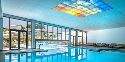 مواطنون نزلاء بفندق راديسون بلو بالحسيمة مستاؤون من تردي الخدمات و"وجبات غير صالحة للأكل" مواطنون نزلاء بفندق راديسون بلو بالحسيمة مستاؤون من تردي الخدمات و"وجبات غير صالحة للأكل"