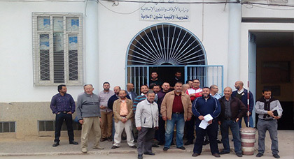إختفاء تذاكر الحجاج يشعل نار الصراع بين فقيه مغربي ومصلين بمسجد النخيل بمليلية إختفاء تذاكر الحجاج يشعل نار الصراع بين فقيه مغربي ومصلين بمسجد النخيل بمليلية