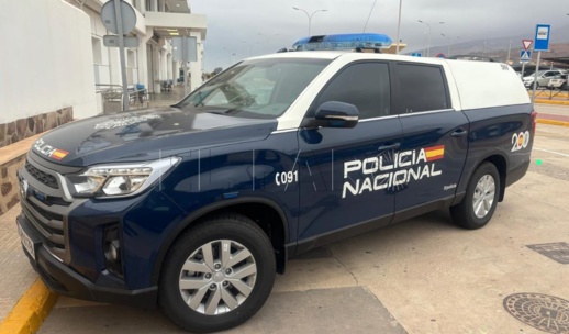 إقامة علاقة أبوية زائفة مع إسباني.. توقيف شخصين مكنا مغربية من الحصول على تصريح التجمع العائلي بمليلية إقامة علاقة أبوية زائفة مع إسباني.. توقيف شخصين مكنا مغربية من الحصول على تصريح التجمع العائلي بمليلية