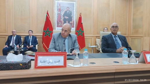 تأجيل دورة مجلس جهة الشرق إلى غاية انتخاب رئيس جديد خلفا لبعيوي تأجيل دورة مجلس جهة الشرق إلى غاية انتخاب رئيس جديد خلفا لبعيوي