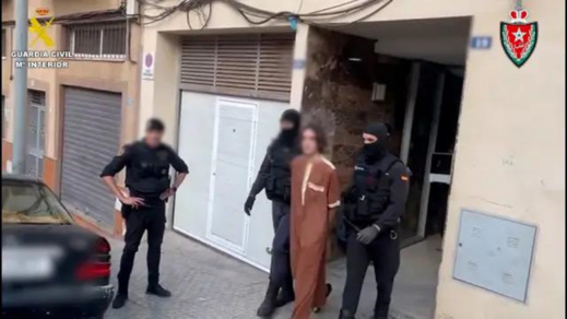 عملية أمنية بين المغرب وإسبانيا تطيح بجهاديين في مليلية وملقة ومدريد عملية أمنية بين المغرب وإسبانيا تطيح بجهاديين في مليلية وملقة ومدريد