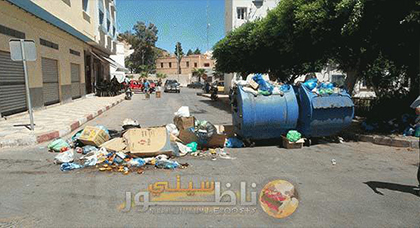 ناظوريون يستفسرون عمّا إذا كانت "أزمة الأزبال" مفتعلة ومفبركة لأهداف إنتخابوية ناظوريون يستفسرون عمّا إذا كانت "أزمة الأزبال" مفتعلة ومفبركة لأهداف إنتخابوية