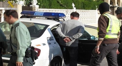إعتقال جزائري إعتدى على شابة ناظورية بمدينة مليلية