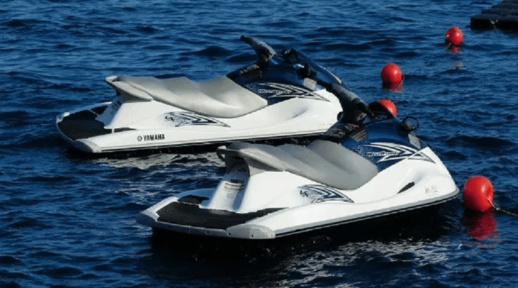 منع ركوب "جيت سكي" بشواطئ الناظور.. مطالب بالعدول عن القرار منع ركوب "جيت سكي" بشواطئ الناظور.. مطالب بالعدول عن القرار