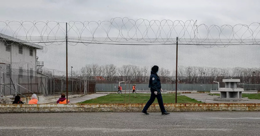 ارتفاع نسبة السجناء في صفوف الشباب المغاربة في إسبانيا ينذر بالقلق ارتفاع نسبة السجناء في صفوف الشباب المغاربة في إسبانيا ينذر بالقلق