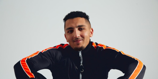 الرابور "مراد" يدخل سجن برشلونة بسبب السياقة المتهورة الرابور "مراد" يدخل سجن برشلونة بسبب السياقة المتهورة