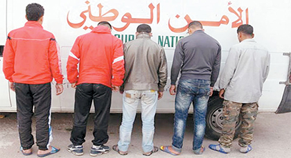 إيقاف لصوص بعد أقل من 24 ساعة من سرقتهم مقر وزارة الصيد البحري ببني أنصار إيقاف لصوص بعد أقل من 24 ساعة من سرقتهم مقر وزارة الصيد البحري ببني أنصار
