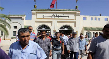 مثير: سلطات زايو ترفض تسلّم اللائحة الإنتخابية لحزب البام والإتحاد الدستوري مثير: سلطات زايو ترفض تسلّم اللائحة الإنتخابية لحزب البام والإتحاد الدستوري
