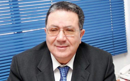 وزارة الداخلية توقف رئيس جماعة بن الطيب عن مزاولة مهامه لهذا السبب وزارة الداخلية توقف رئيس جماعة بن الطيب عن مزاولة مهامه لهذا السبب