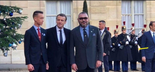 بلاغ للديوان الملكي.. فرنسا تعترف بالسيادة المغربية للصحراء بلاغ للديوان الملكي.. فرنسا تعترف بالسيادة المغربية للصحراء