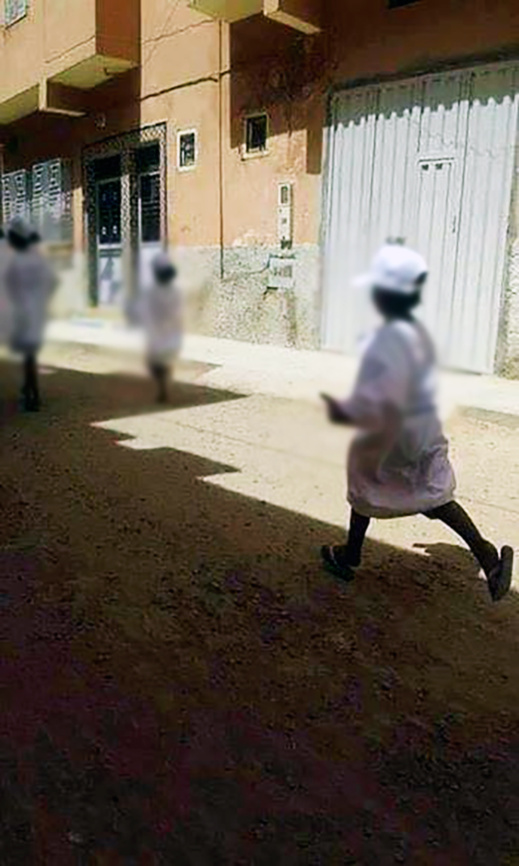 ظاهرة إستغلال المرشحين للأطفال في الحملات الإنتخابية تثير إنتقادات واسعة بين المواطنين في الناظور ظاهرة إستغلال المرشحين للأطفال في الحملات الإنتخابية تثير إنتقادات واسعة بين المواطنين في الناظور