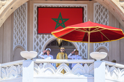 صاحب الجلالة يترأس بتطوان مراسيم أداء القسم للضباط المتخرجين صاحب الجلالة يترأس بتطوان مراسيم أداء القسم للضباط المتخرجين