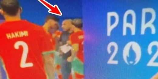 هل تسبب وليد الركراكي في الخسارة أمام إسبانيا؟.. الجماهير المغربية تصب جام غضبها على وليد هل تسبب وليد الركراكي في الخسارة أمام إسبانيا؟.. الجماهير المغربية تصب جام غضبها على وليد