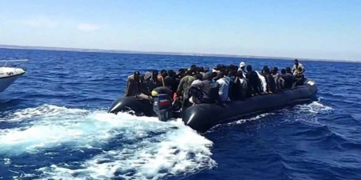 عصابة جزائرية تنصب على أسر مغربية عبر وسطاء بالناظور ووجدة عصابة جزائرية تنصب على أسر مغربية عبر وسطاء بالناظور ووجدة